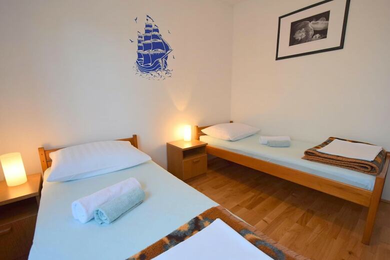 Apartment Zdenka, Njivice, Island Krk