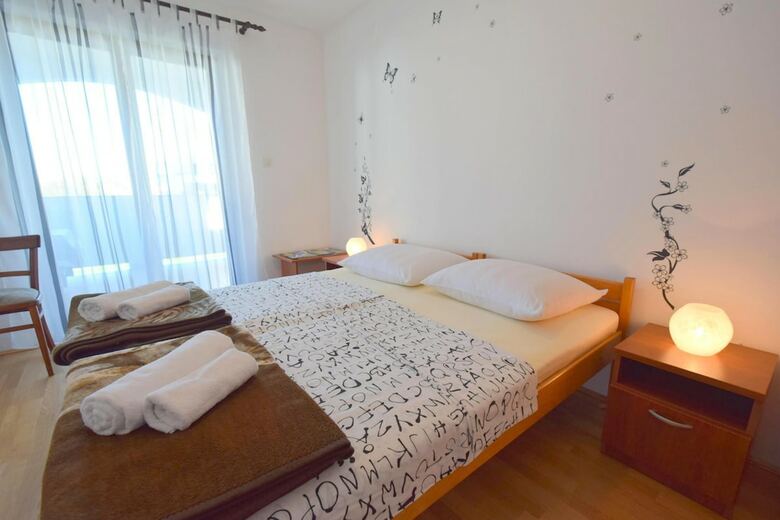 Apartment Zdenka, Njivice, Island Krk