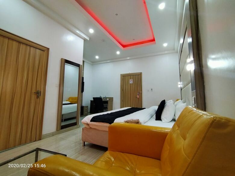 Hotel Dalchifit Suites