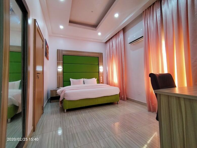 Hotel Dalchifit Suites