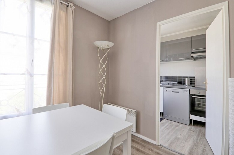 Parkside Apartment I