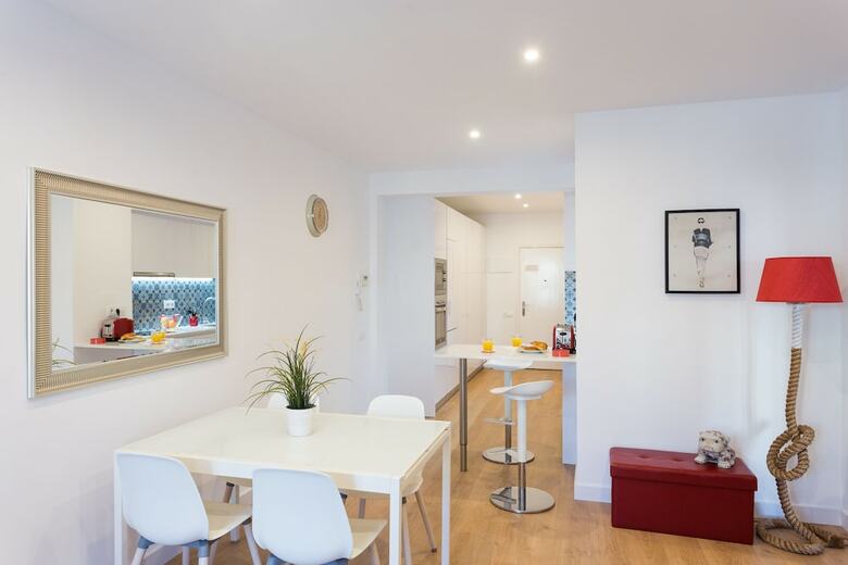 Apartamentos Opening Doors Sagrada Familia II