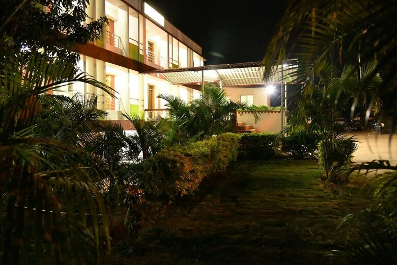 Hotel River Palace