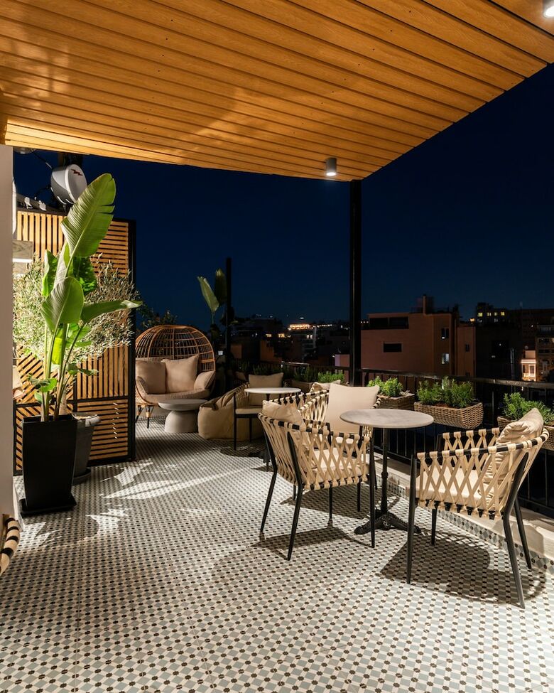 Hotel Pame House