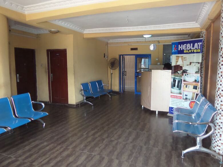 Keblat Hotel  Suites