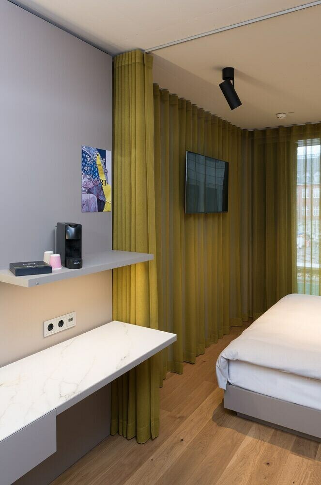 B'mine Hotel D�sseldorf