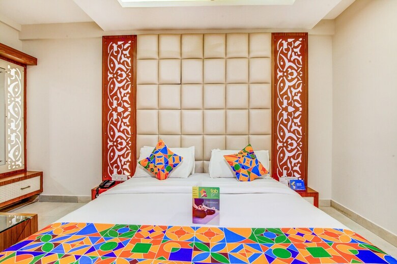 Fabhotel Empark