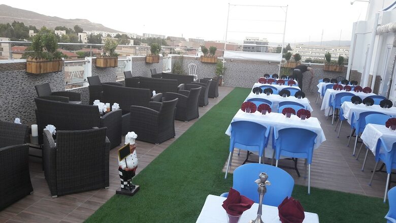 Timgad Hotel Hazem