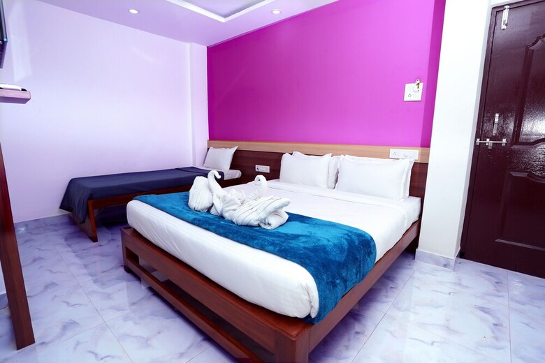 Antonio's Sunrise Hotel