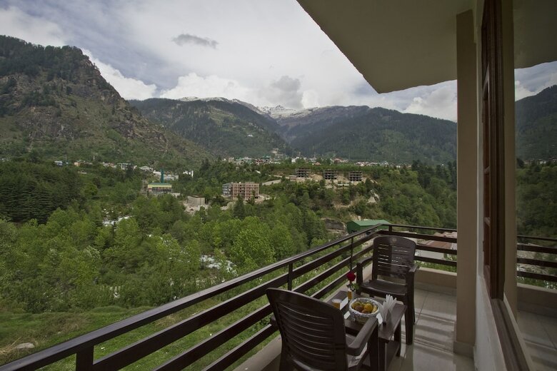 Hotel Manali Mountain Regency