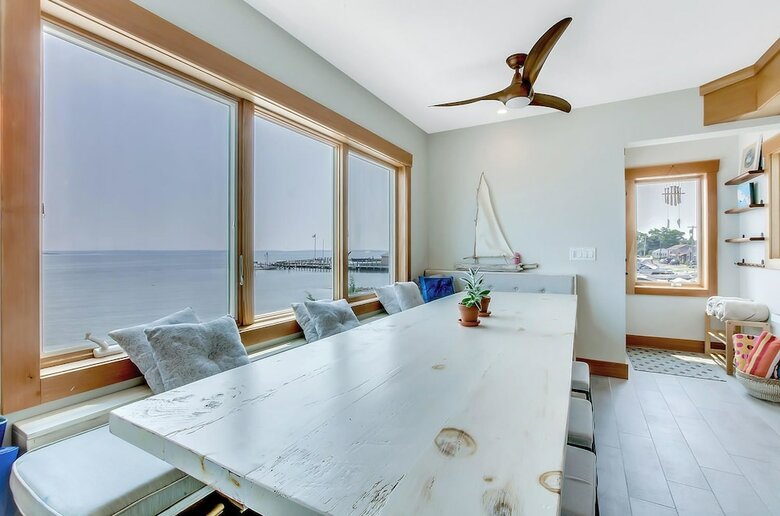 North Fork Waterfront Beach House