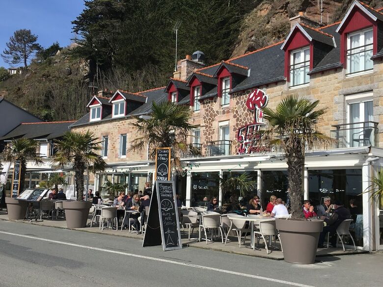 Hotel La Table De Jeanne