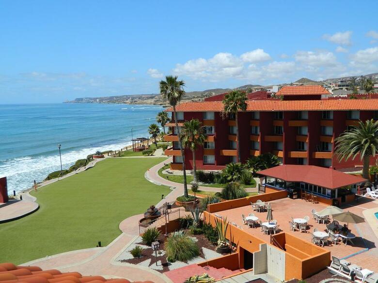Puerto Nuevo Baja Hotel & Villas