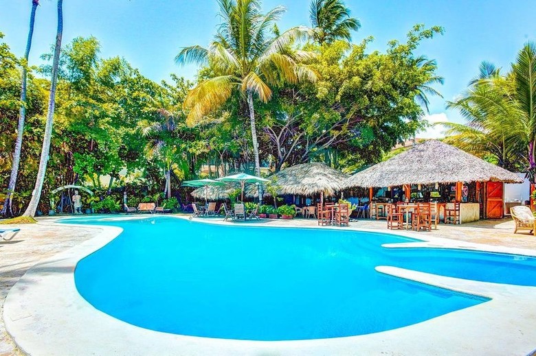 Aparthotel Los Corales Villas Ocean Front