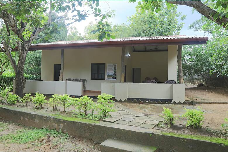 Hotel Ashane Holiday Bungalow Digana