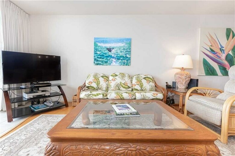 Paki Maui 422 - Two Bedroom Condo