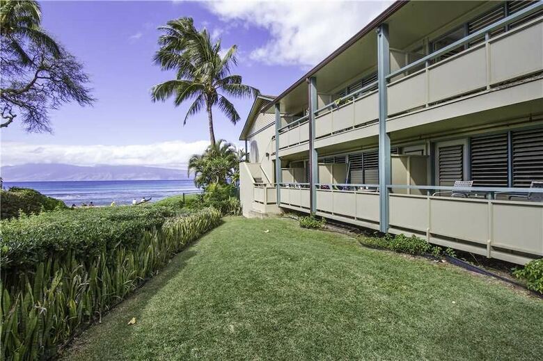 Napili Bay 204 - One Bedroom Studio Suite