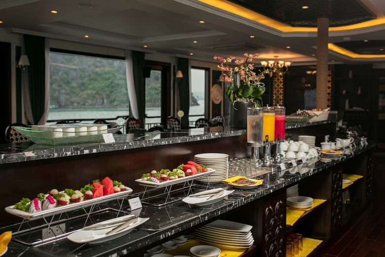 Genesis Regal Cruise