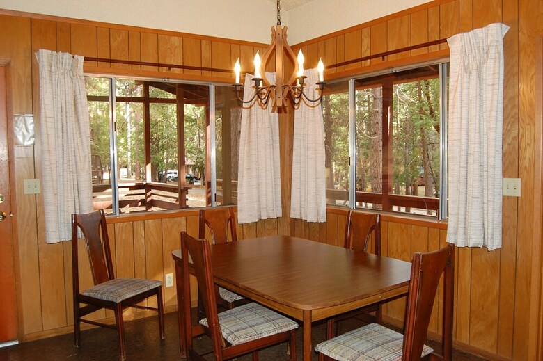 Hasting's Hideaway