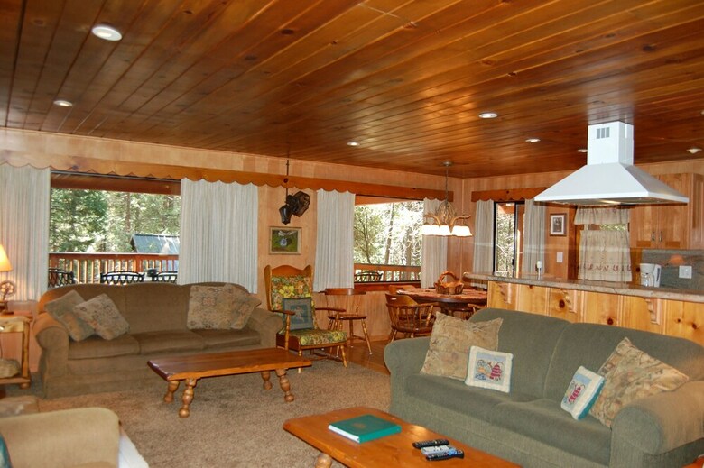 Cabana Deer Den