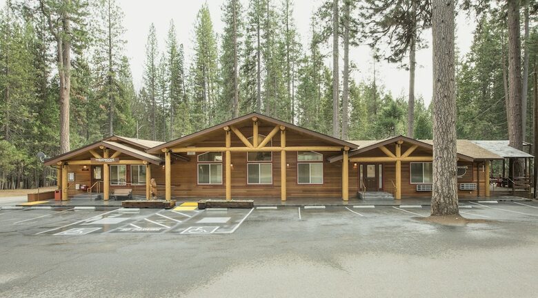 Cabana Ackley's Place