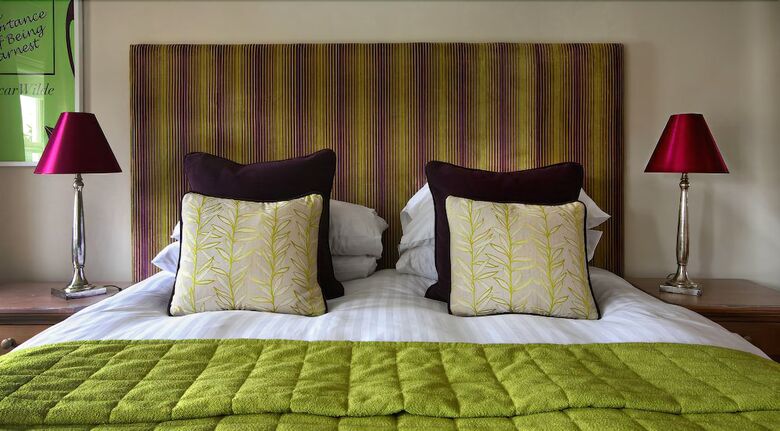 Chichester Harbour Hotel