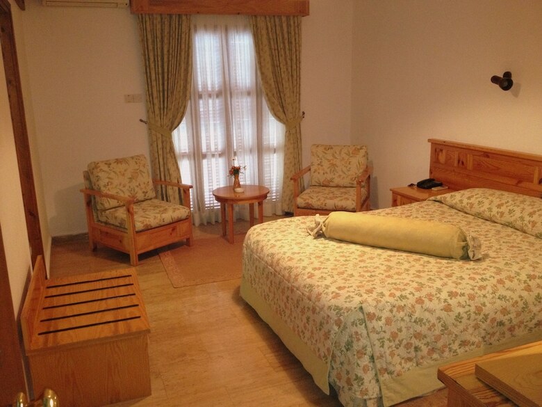 Hotel Onar Village