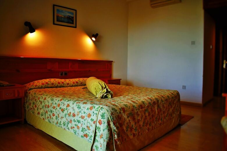 Hotel Onar Village