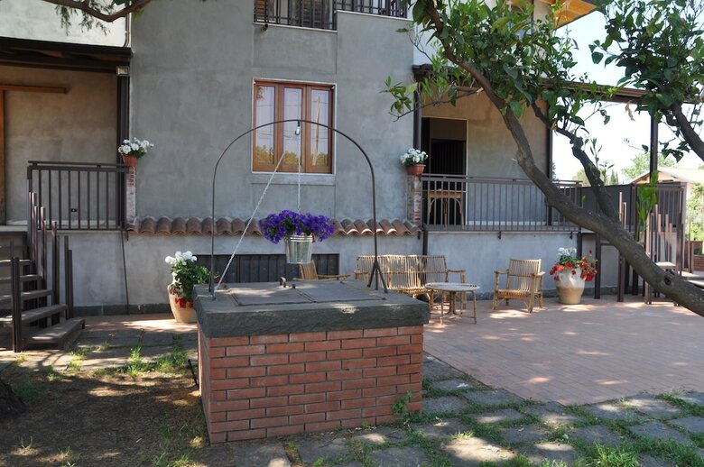 Bed & Breakfast Villa Carolea