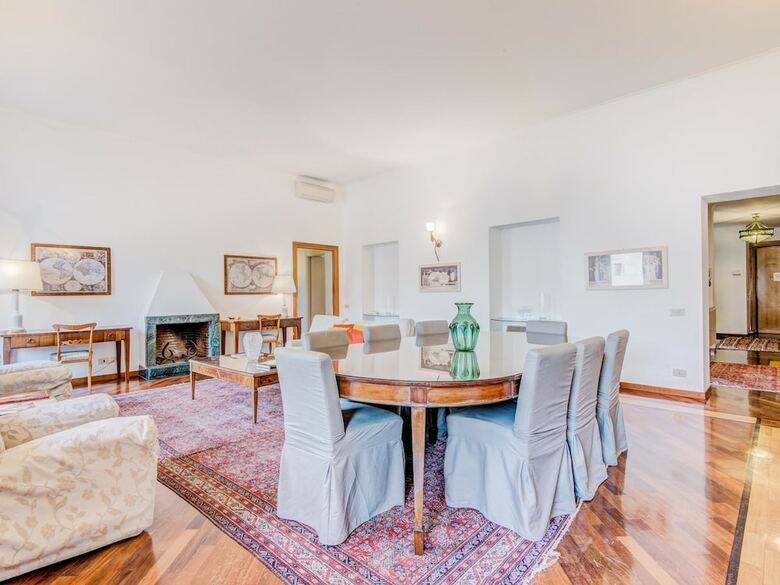 Rsh Bernini Luxury Panoramic Apartment