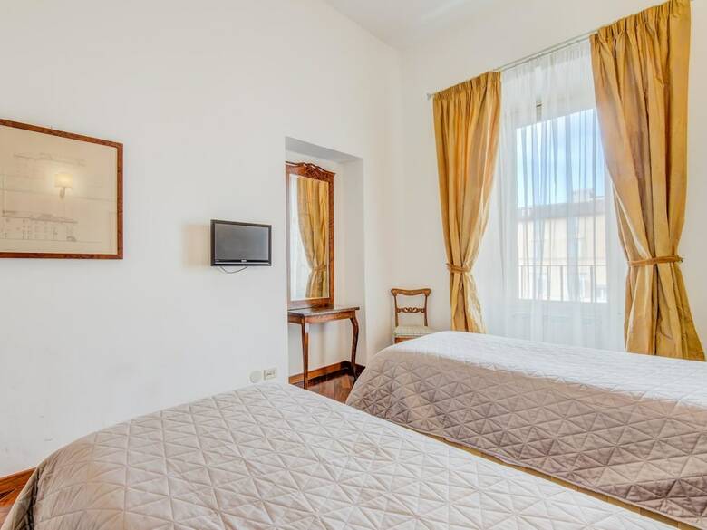 Rsh Bernini Luxury Panoramic Apartment