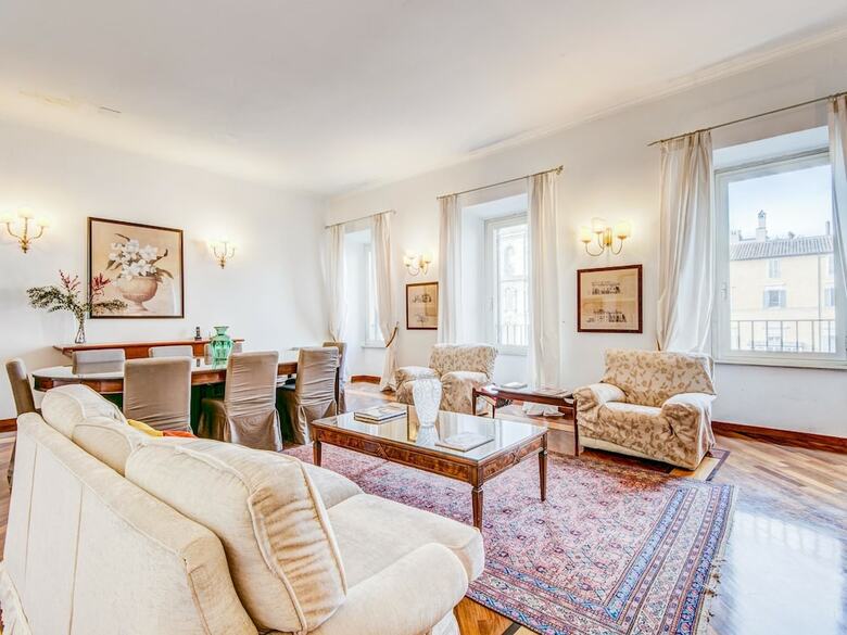 Rsh Bernini Luxury Panoramic Apartment