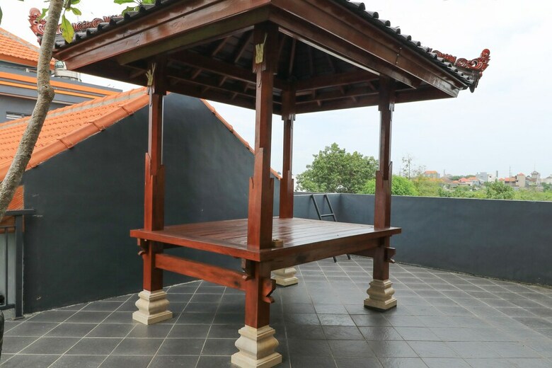 Hotel Kubu Alvian