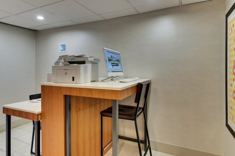 Hotel Holiday Inn Express Pittston - Scranton Airport