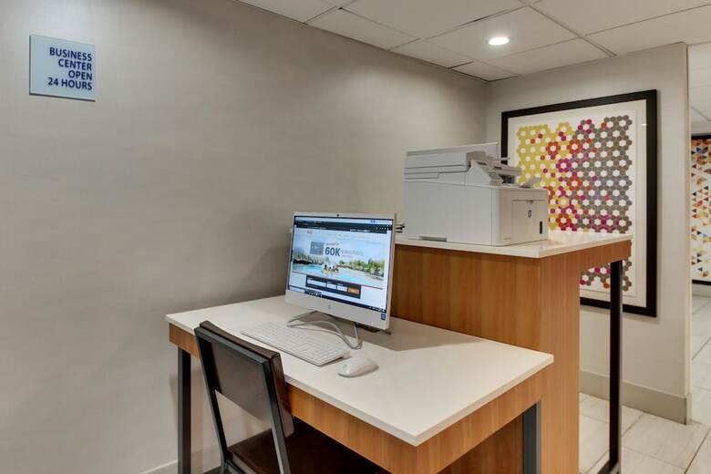 Hotel Holiday Inn Express Pittston - Scranton Airport