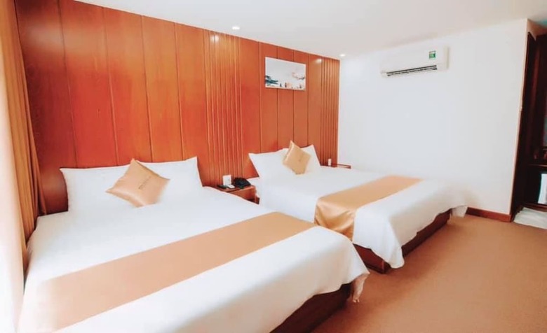Mira Hotel