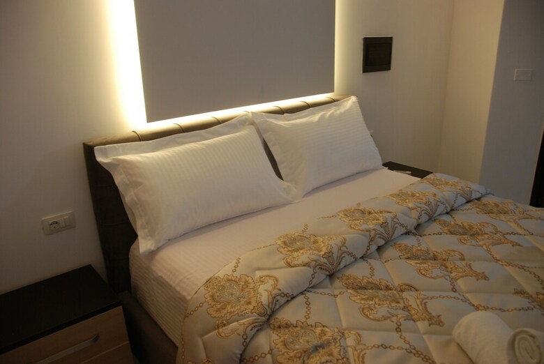 Hh Boutique Hotel