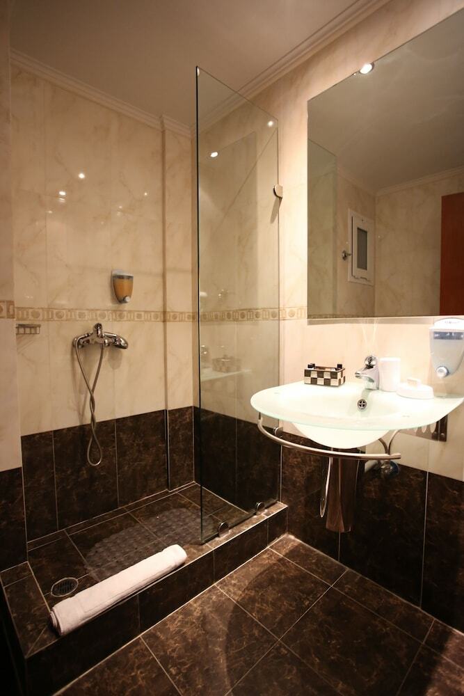 Hotel Anastazia Luxury Suites & Rooms