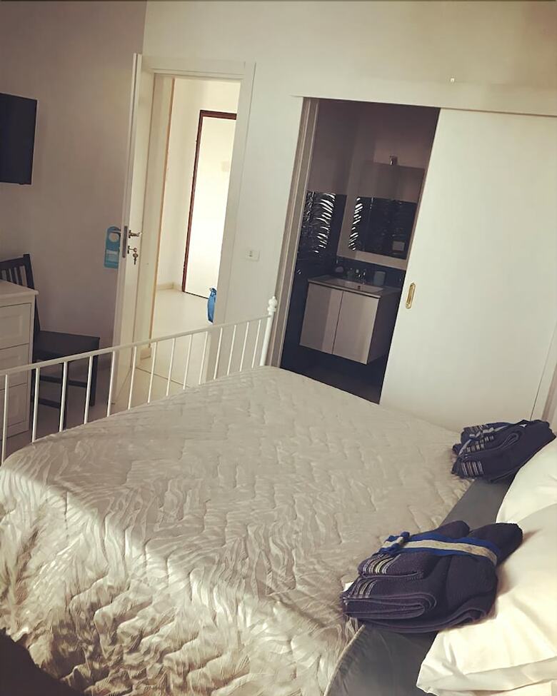 Hotel Guest House Domus Cicerone