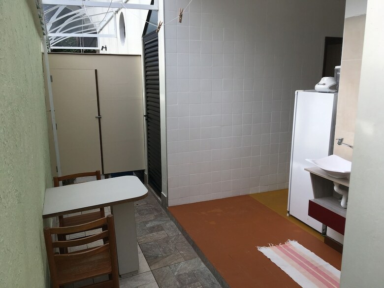 Hostal Bertioga Beach Hostel