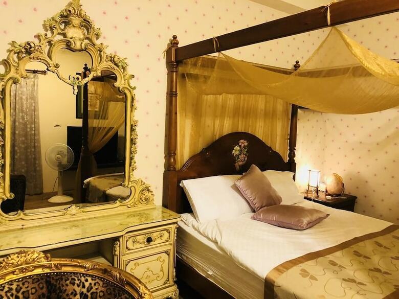 Bed & Breakfast Corner Love Homestay