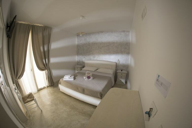 Blue And Blue Luxury Bed & Breakfast