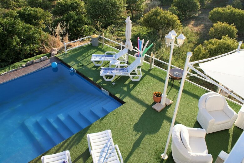 The Lake Villa Mountains & Sea View