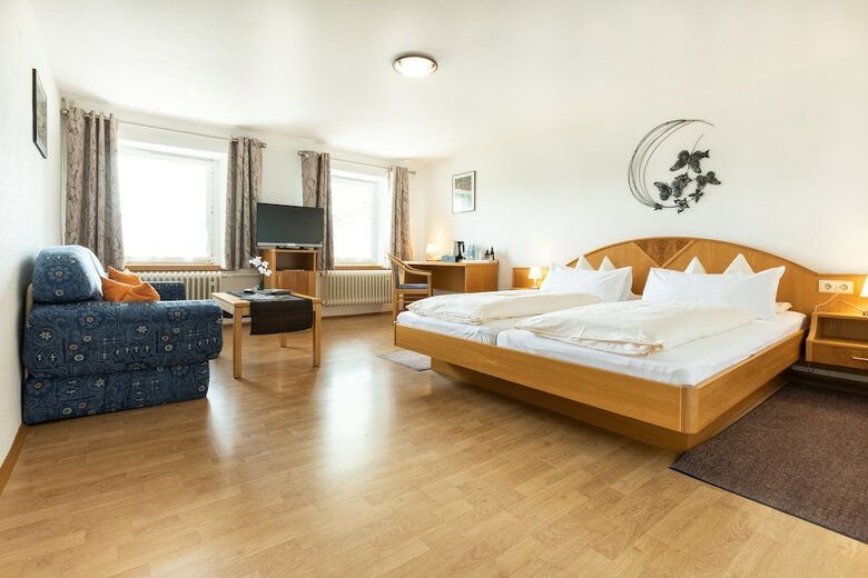 Hotel-landgasthof Zum Pflug