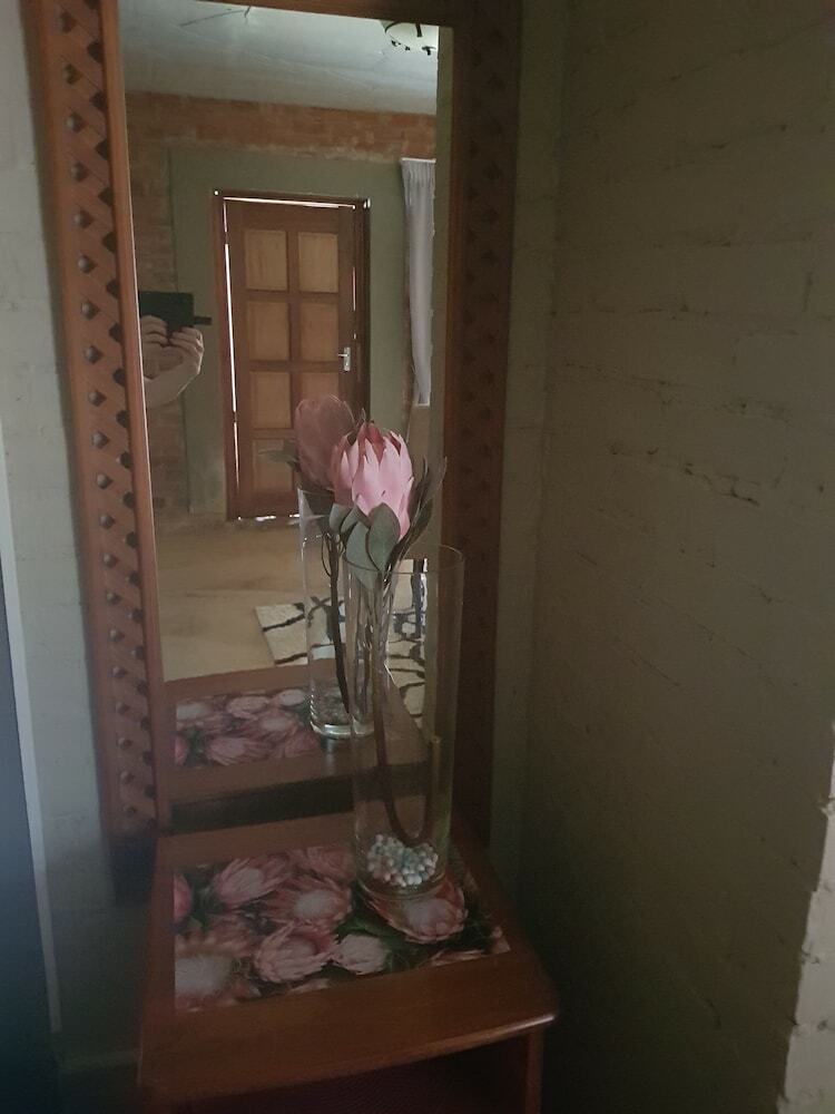 Hotel Millstream Inn Guesthouse