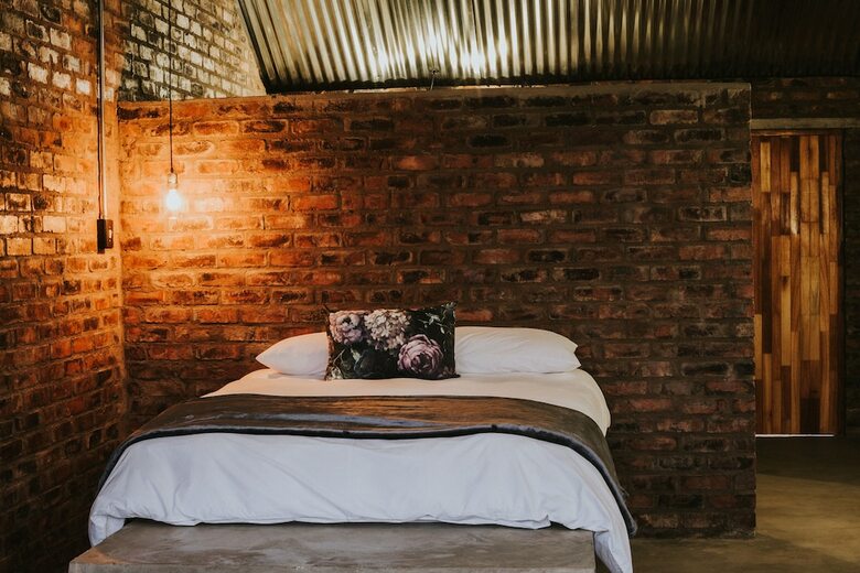 Hotel Farmstay @ Glen Cullen