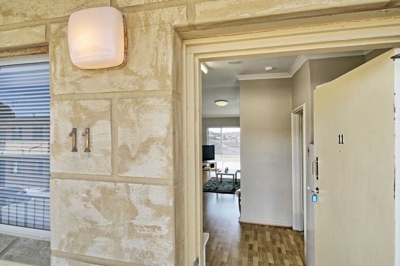 Apartamentos Acacia Holiday Or Business Stay Accommodation