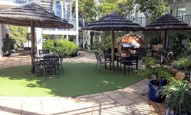 Apartamentos West Beach Lagoon 219 Sleeps 3!