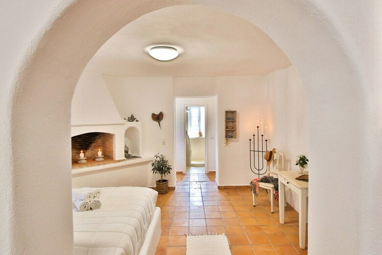 Villa Anerousses Mykonian Traditional Houses