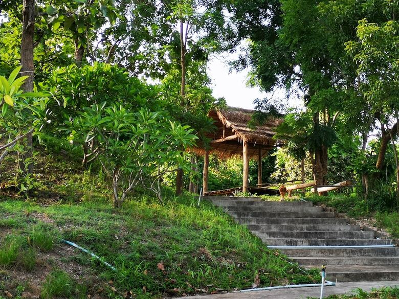 Hotel Amaravati Wellness Center And Resort